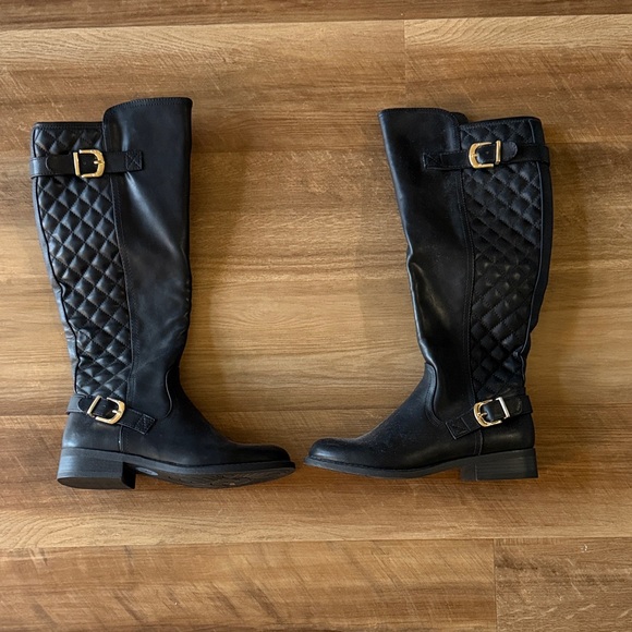 Black Quilted High Boots - Picture 1 of 3